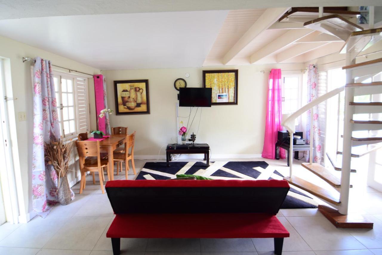 River Side Apt 9 @ Mystic Ridge. Ocho Rios Exterior photo